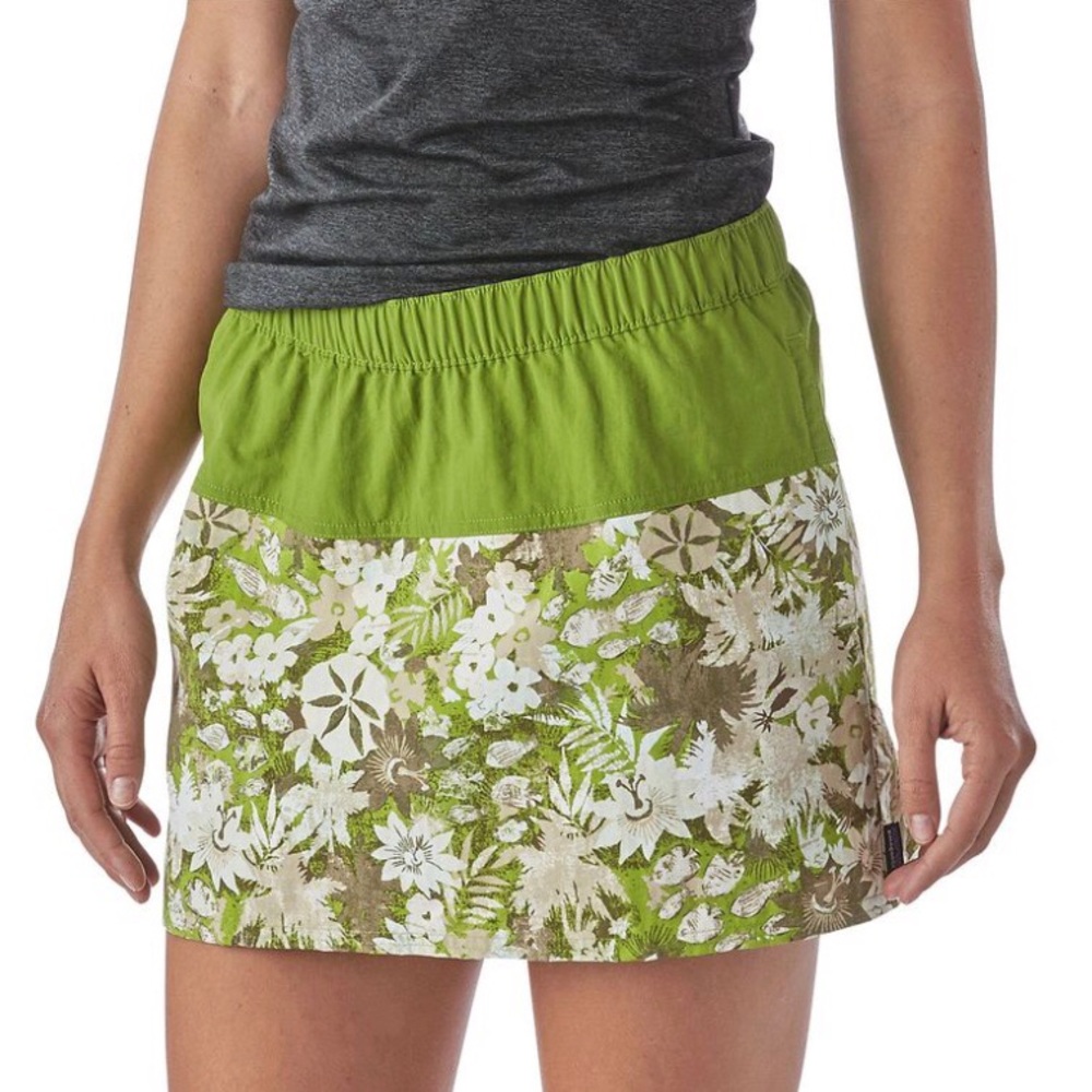 PATAGONIA NWT Baggies Skirt Neo Tropic Green Sz Small